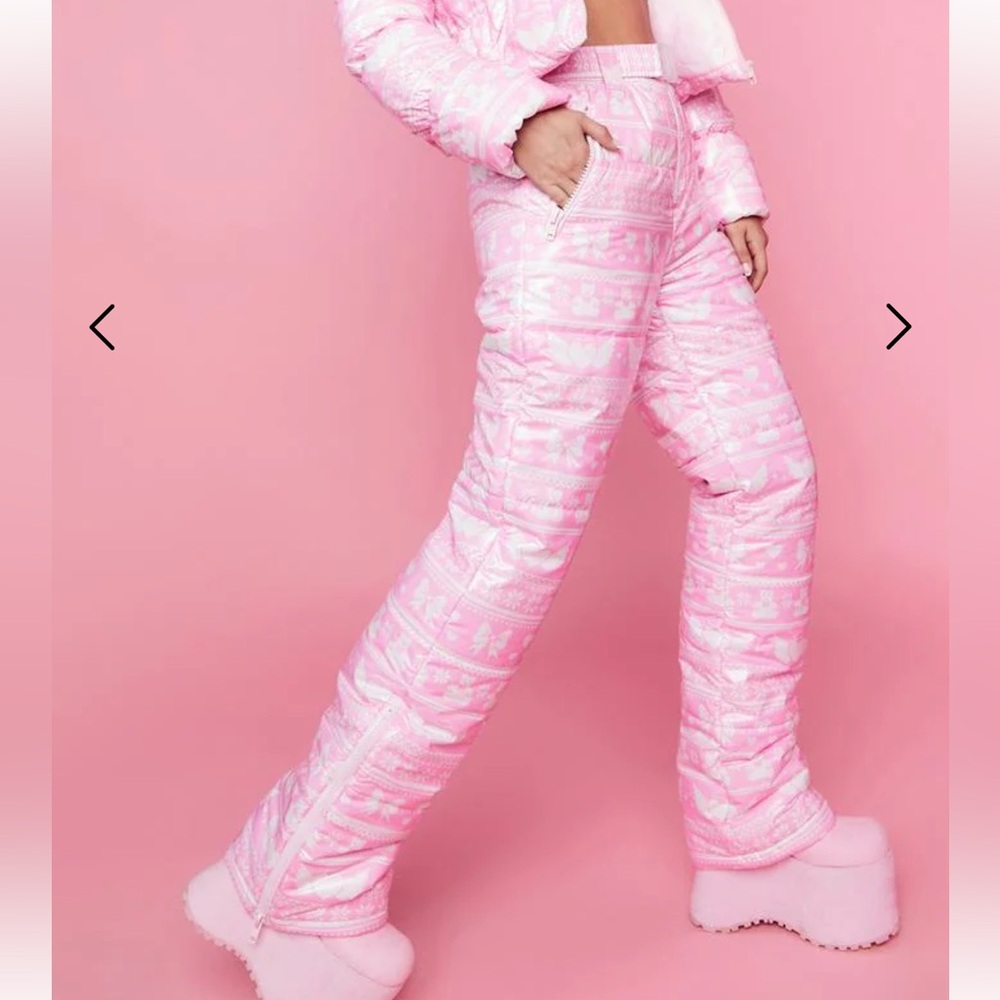 SOLD OUT NWT DOLLS KILL SUGAR THRILLZ ENCHANTED WANDERLUST PUFFER PANTS SZ MED
